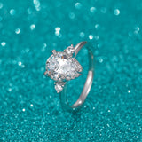 Load image into Gallery viewer, OAHLAN Fine Jewellery Wholesale Pear Cut S925 Sterling Silver Ring with Cubic Zircon for Women Wedding Party Engagement Gift