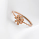 Load image into Gallery viewer, Simple Women Sunflower Petal Stainless Steel Ring Rose Gold Couple Jewelry