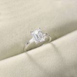 Load image into Gallery viewer, 3.5CT Emerald Cut Moissanite Engagement Ring